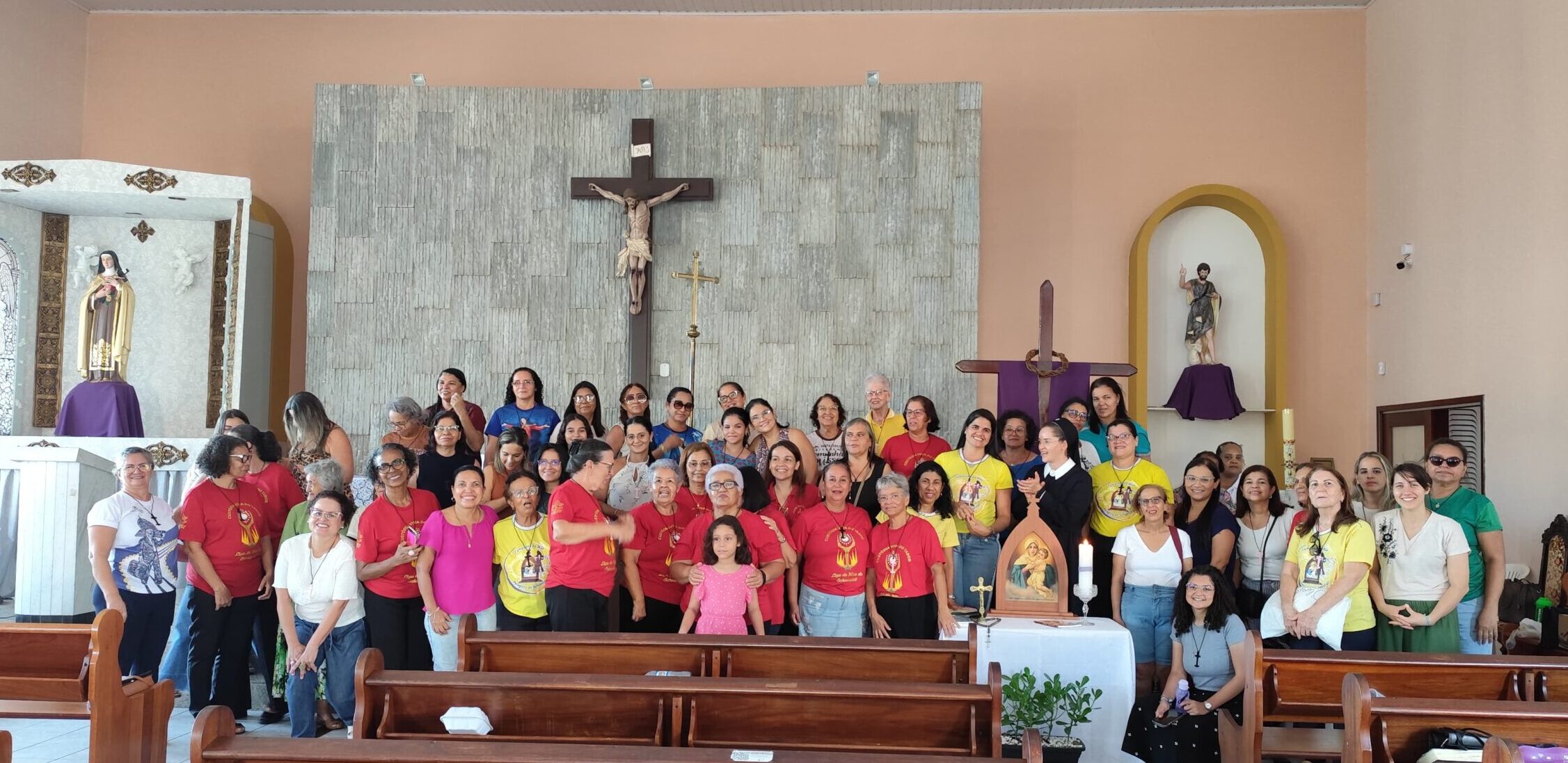 Para as mulheres do Movimento, a mulher que ora está unida a Deus na vida da igreja. Foto: Ellen Aneska, agente da Pascom da Paróquia Santa Terezinha.