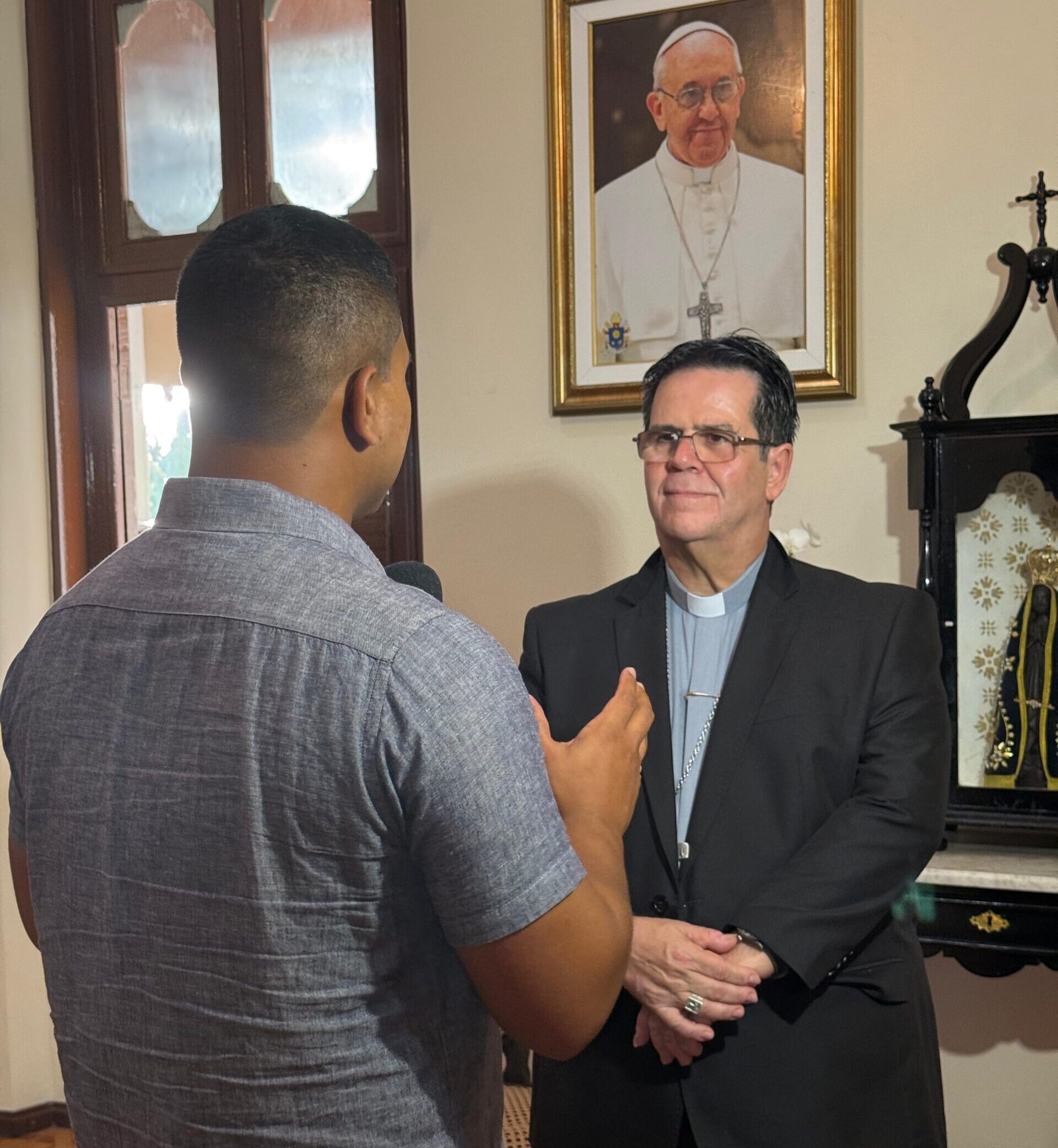 Dom Beto Breis destaca vida missionária e pastoral de Papa Leão XIV.