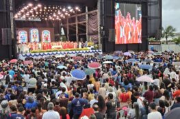 Santa Missa de Pentecostes. Foto: Lívia Pascoal.